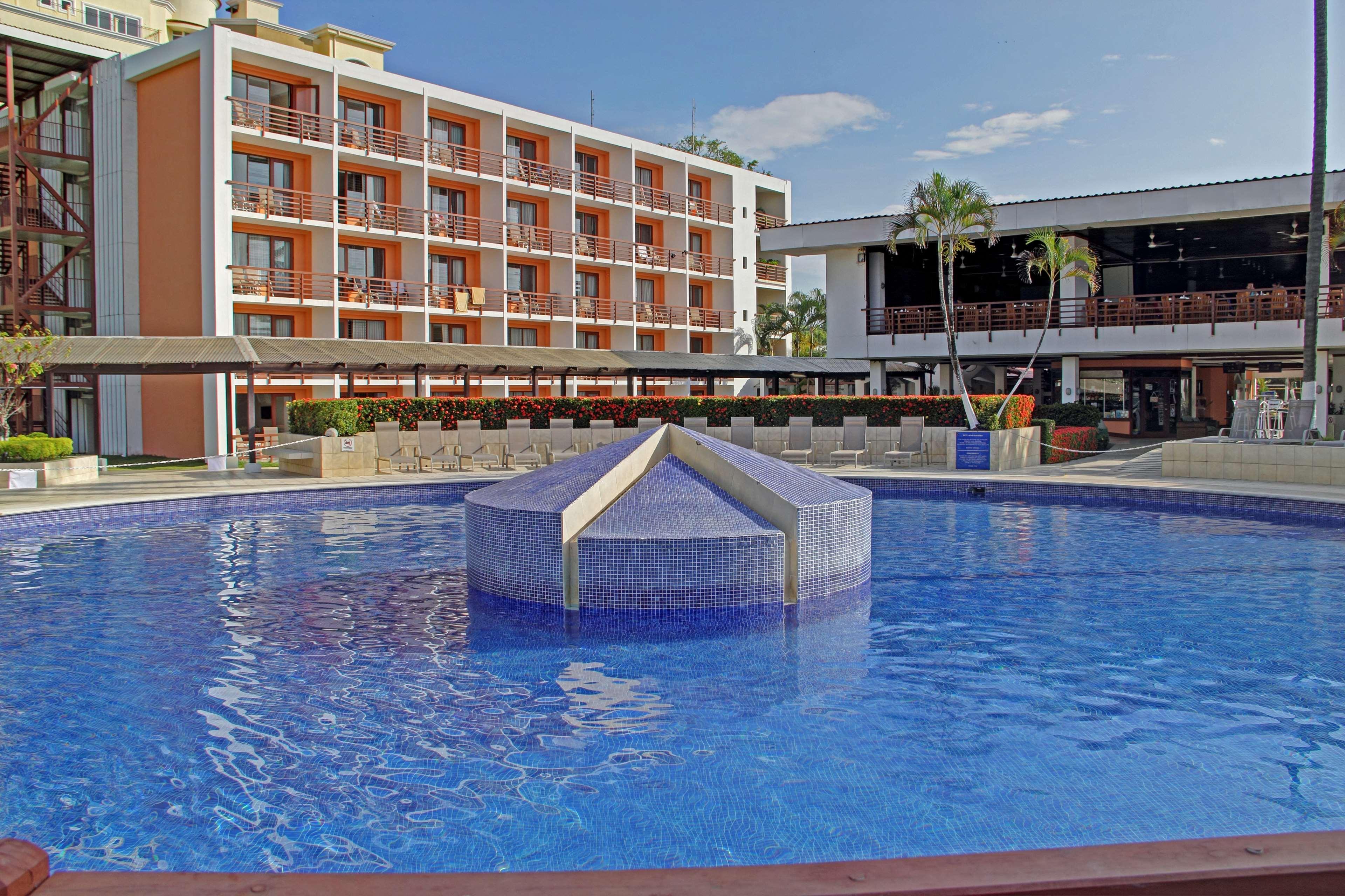 Best Western Jaco Beach All Inclusive Resort Екстериор снимка