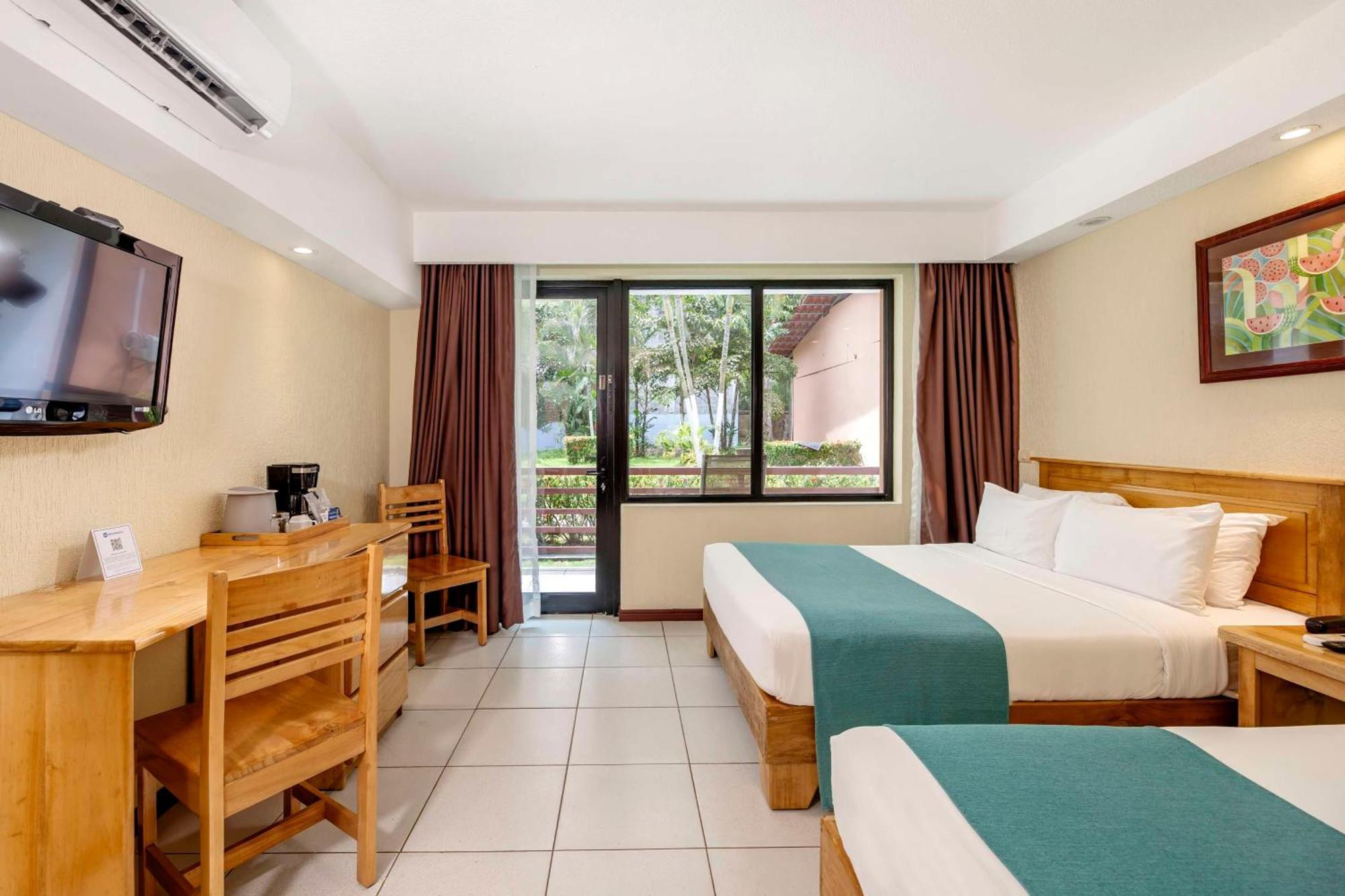 Best Western Jaco Beach All Inclusive Resort Екстериор снимка